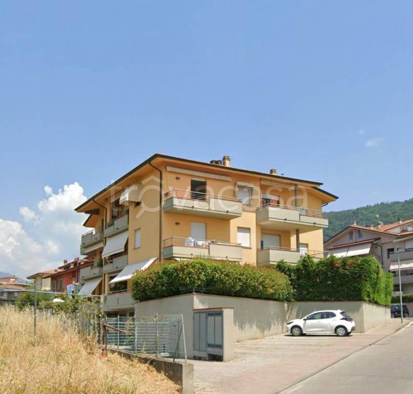 appartamento in vendita ad Uzzano