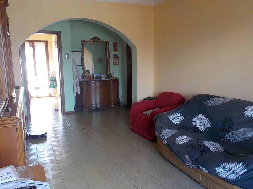 appartamento in vendita ad Uzzano in zona Santa Lucia