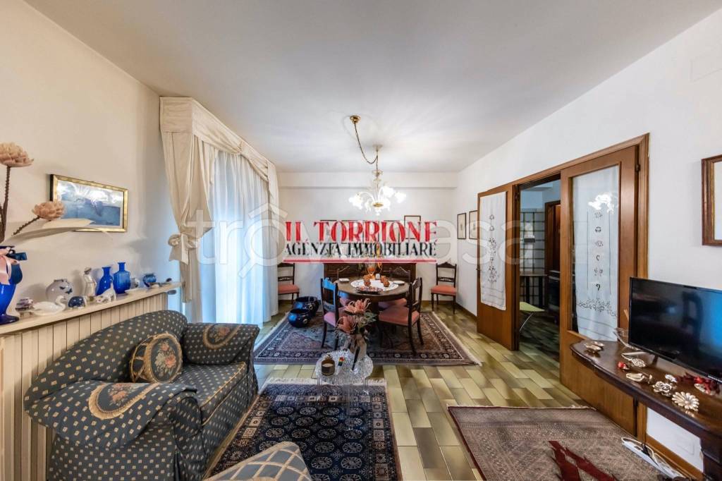 appartamento in vendita ad Uzzano