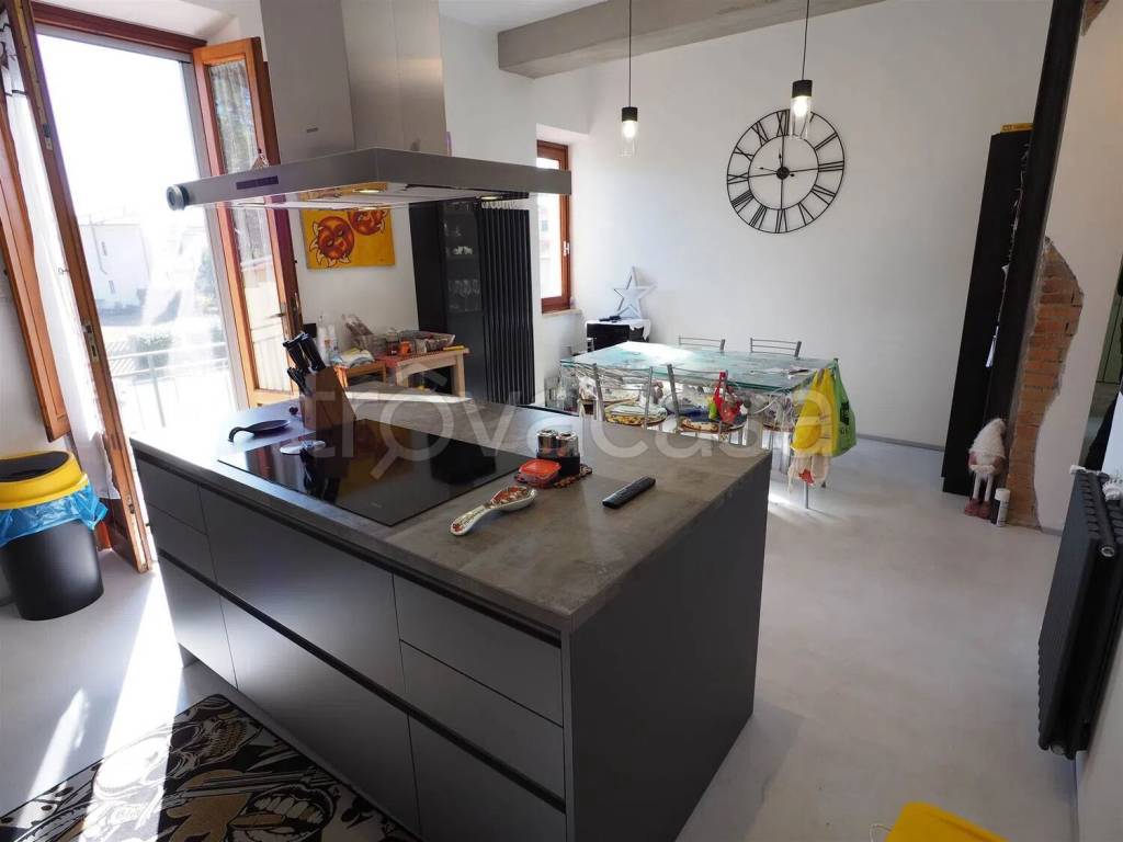 casa indipendente in vendita ad Uzzano in zona Fornaci