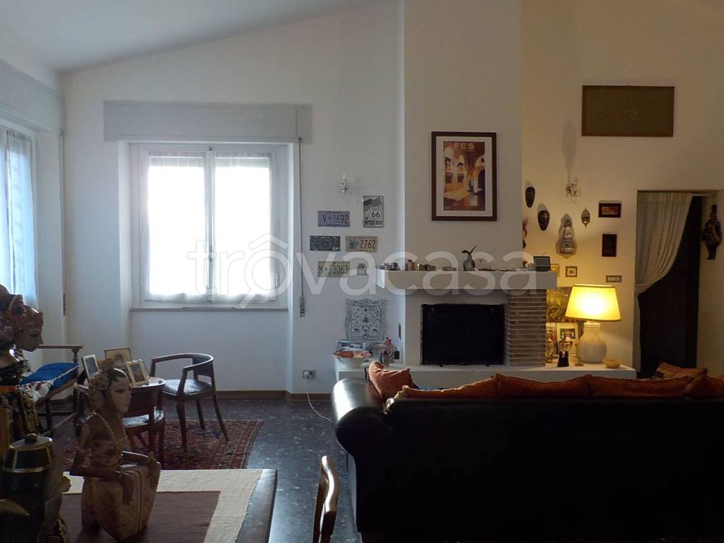 casa indipendente in vendita ad Uzzano