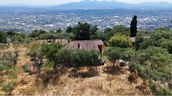casa indipendente in vendita ad Uzzano