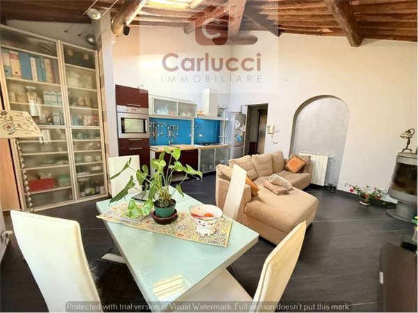 appartamento in vendita ad Uzzano in zona Santa Lucia