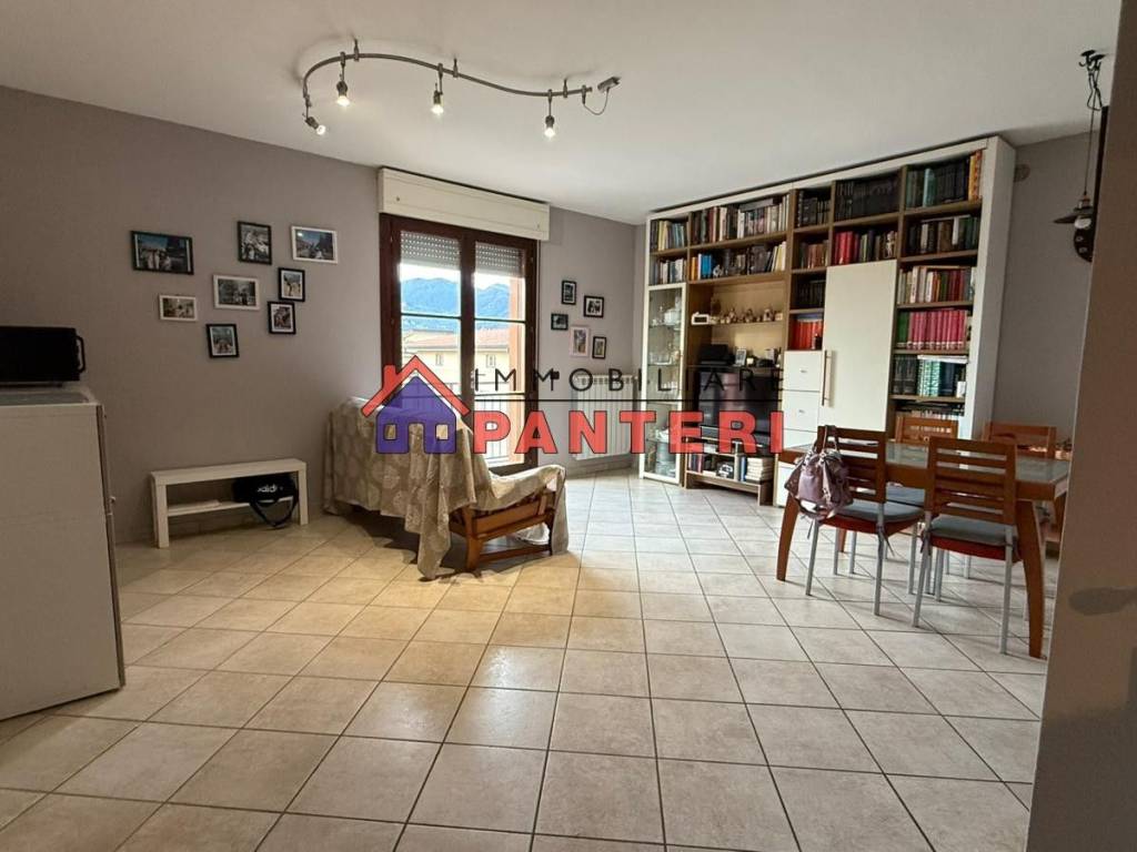 appartamento in vendita ad Uzzano in zona Santa Lucia