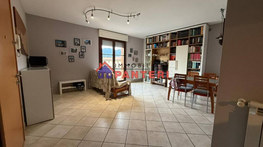 appartamento in vendita ad Uzzano in zona Santa Lucia