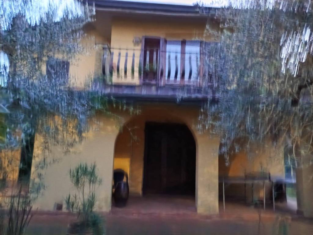 casa indipendente in vendita ad Uzzano