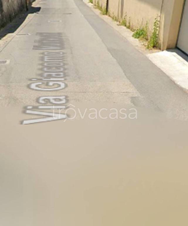 locale commerciale in vendita ad Uzzano in zona Santa Lucia