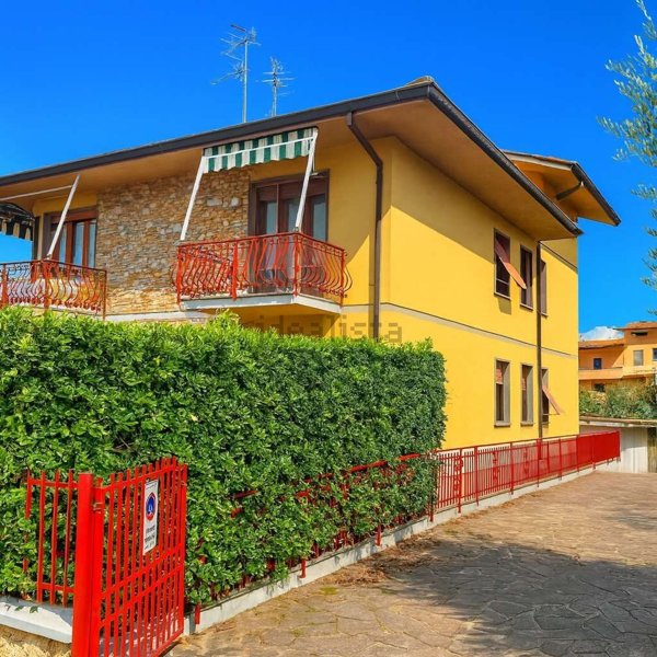 appartamento in vendita ad Uzzano