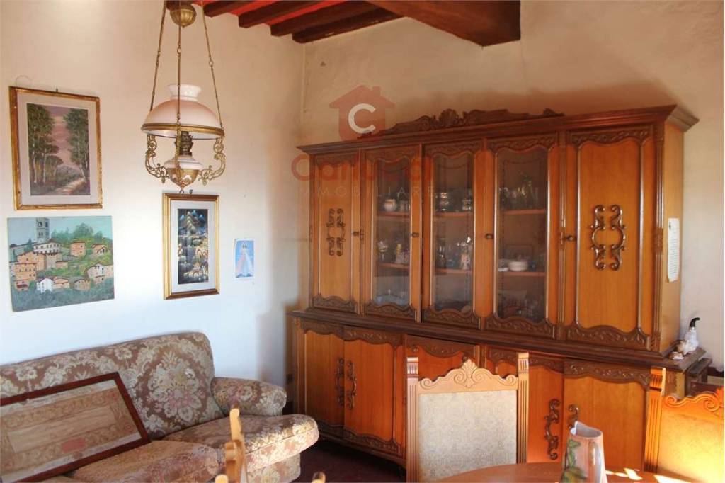 casa indipendente in vendita ad Uzzano
