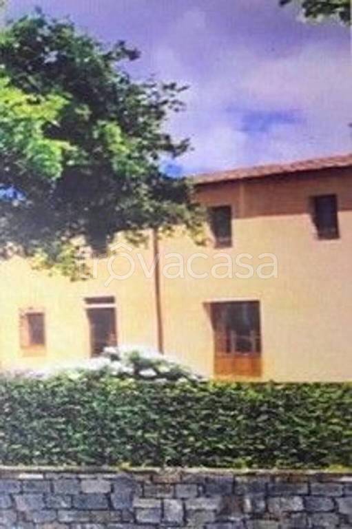 casa indipendente in vendita ad Uzzano in zona Fornaci