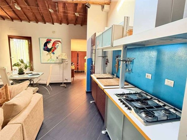 appartamento in vendita ad Uzzano in zona Santa Lucia