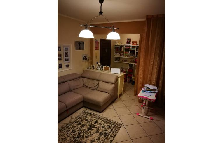 appartamento in vendita ad Uzzano in zona Santa Lucia