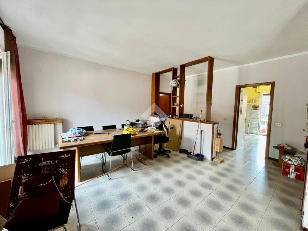 appartamento in vendita ad Uzzano in zona Santa Lucia