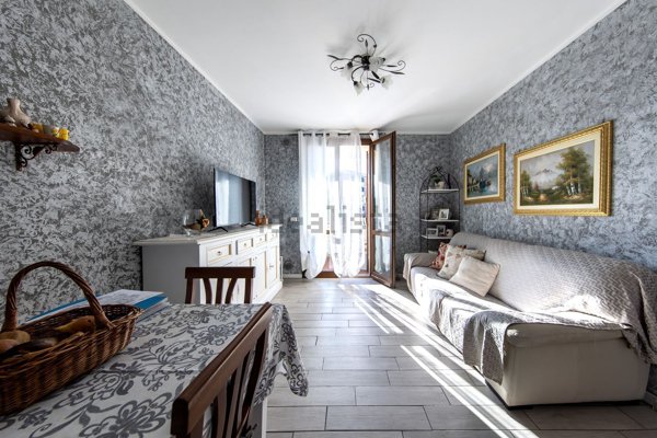 appartamento in vendita ad Uzzano