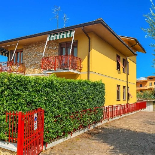 appartamento in vendita ad Uzzano