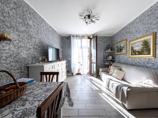 appartamento in vendita ad Uzzano in zona Santa Lucia