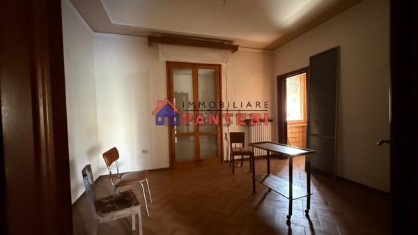 appartamento in vendita ad Uzzano in zona Santa Lucia