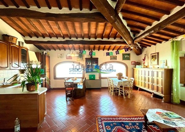 appartamento in vendita ad Uzzano