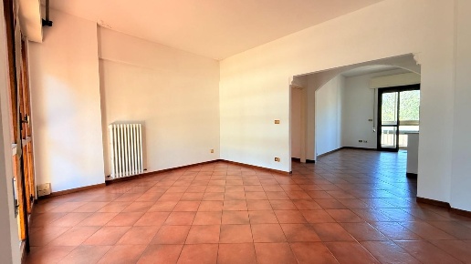 appartamento in vendita ad Uzzano in zona Santa Lucia