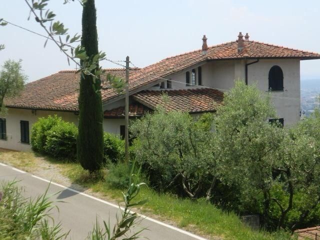 casa indipendente in vendita ad Uzzano