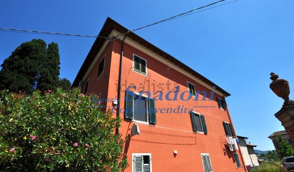 appartamento in vendita ad Uzzano in zona Torricchio