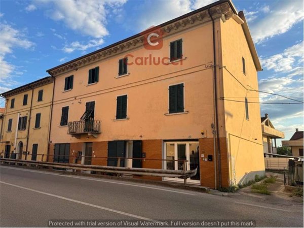 appartamento in vendita ad Uzzano in zona Santa Lucia