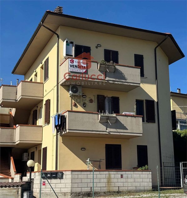 appartamento in vendita ad Uzzano in zona Santa Lucia