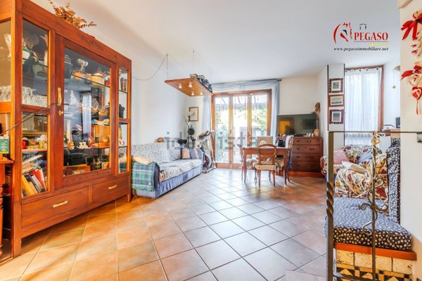 casa indipendente in vendita ad Uzzano in zona Fornaci