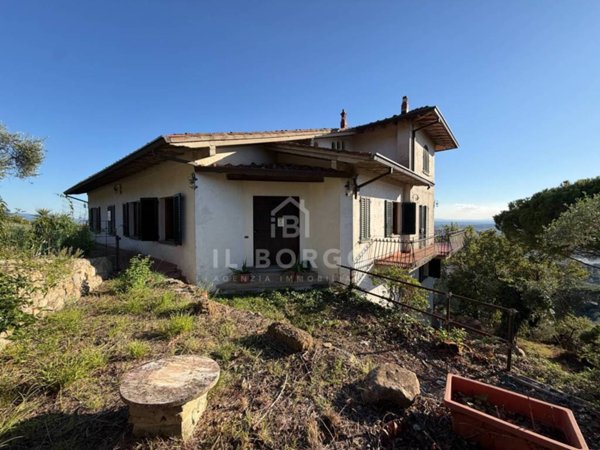 casa indipendente in vendita ad Uzzano in zona Fornaci
