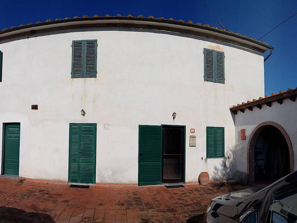 casa indipendente in vendita a Chiesina Uzzanese