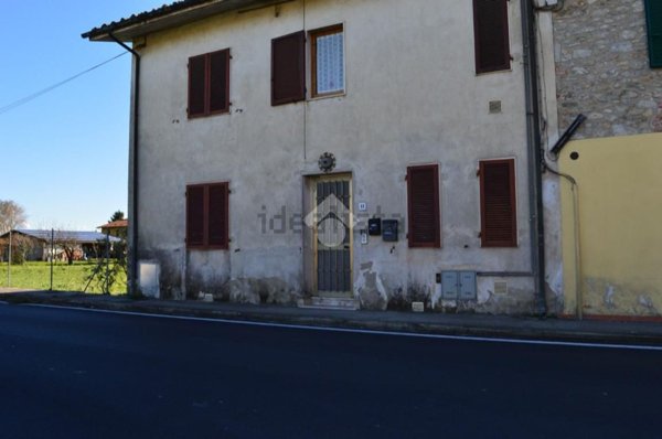 appartamento in vendita a Chiesina Uzzanese