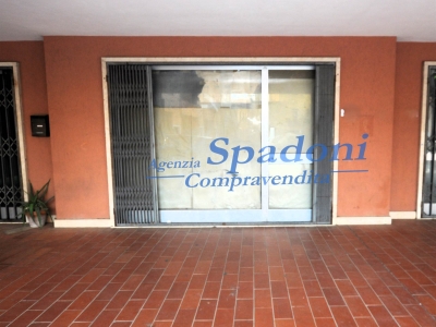 ufficio in vendita a Chiesina Uzzanese