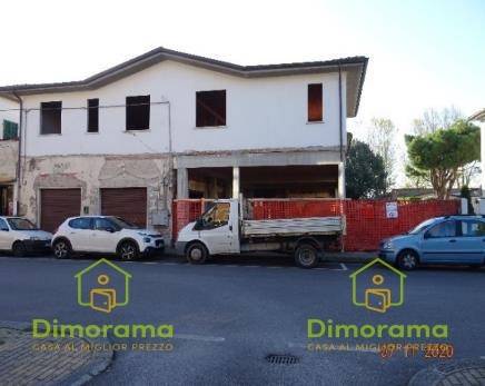 terreno edificabile in vendita a Chiesina Uzzanese