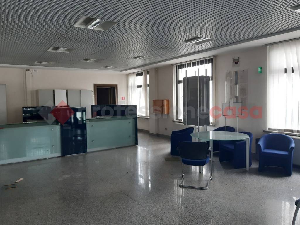 ufficio in vendita a Chiesina Uzzanese