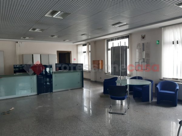 ufficio in vendita a Chiesina Uzzanese