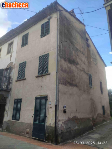 appartamento in vendita a Chiesina Uzzanese