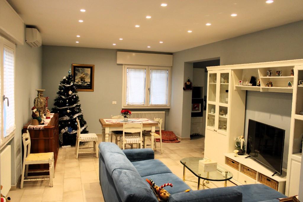 casa indipendente in vendita a Chiesina Uzzanese