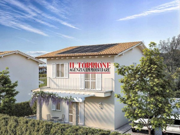 casa indipendente in vendita a Chiesina Uzzanese