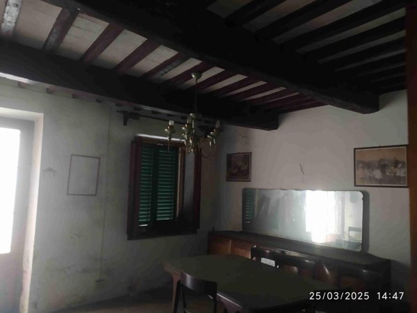 casa indipendente in vendita a Chiesina Uzzanese