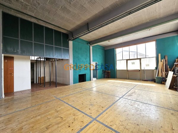 ufficio in vendita a Chiesina Uzzanese