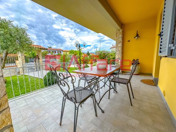 quadrivano in vendita a Chiesina Uzzanese in zona Molin Nuovo