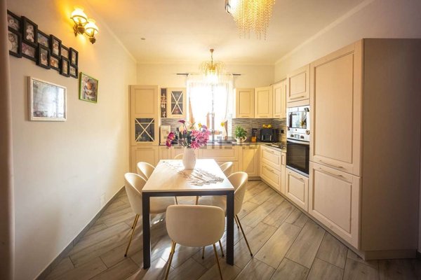 appartamento in vendita a Chiesina Uzzanese