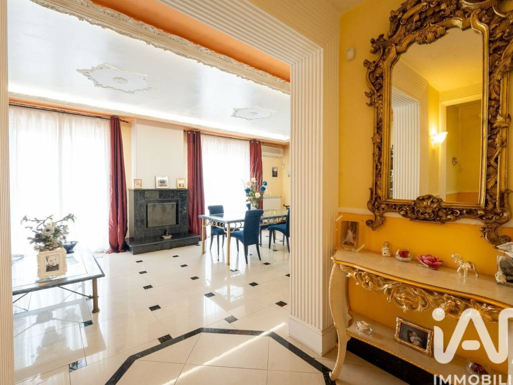 casa indipendente in vendita a Chiesina Uzzanese