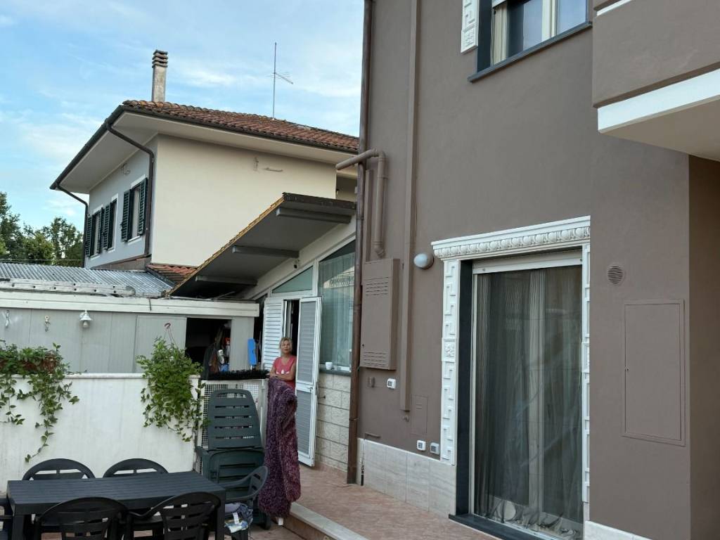 casa indipendente in vendita a Chiesina Uzzanese in zona Capanna