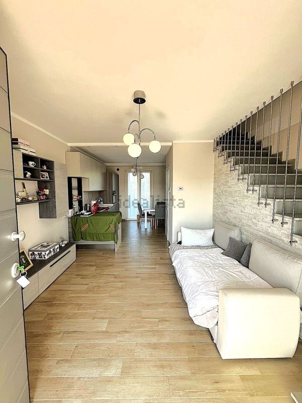 casa indipendente in vendita a Chiesina Uzzanese