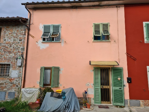 casa indipendente in vendita a Chiesina Uzzanese