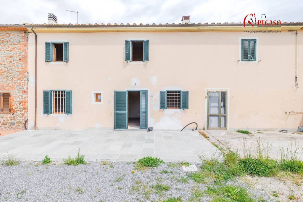 casa indipendente in vendita a Chiesina Uzzanese