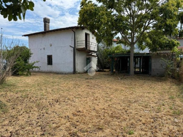 appartamento in vendita a Chiesina Uzzanese in zona Molin Nuovo