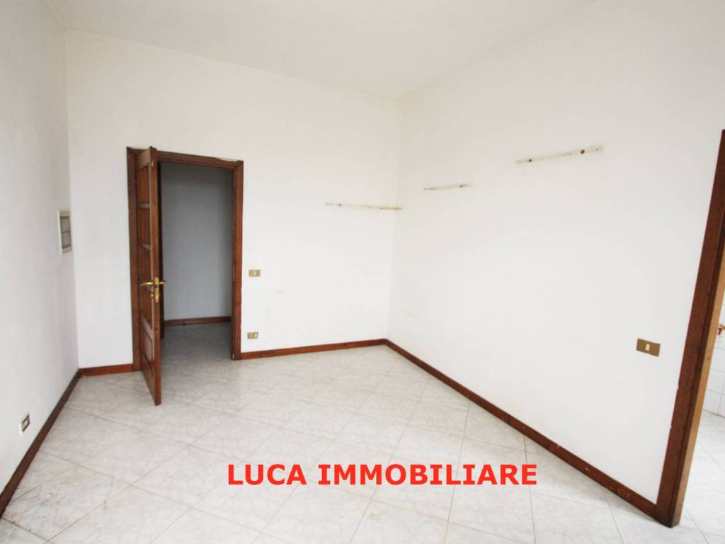 appartamento in vendita a Chiesina Uzzanese in zona Chiesanuova