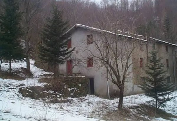 casale in vendita ad Abetone Cutigliano in zona Abetone